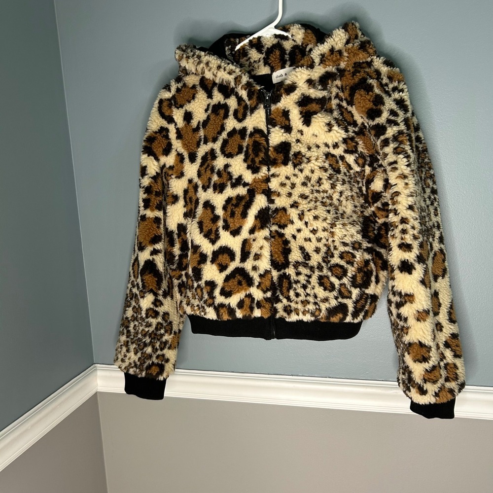 Cloth & Stone Leopard Print Sherpa Hooded Zip Up Jacket Small cozy warm